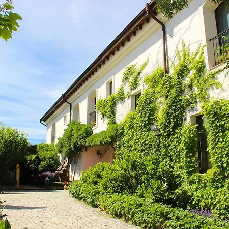 Hotel Vilarte Lozenec