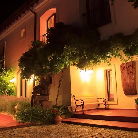 Hotel Vilarte Lozenec